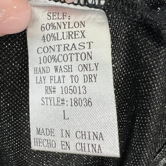 SAVANNA JANE Black Embroidered Top Rose Sparkle Flutter Sleeve Split Neck Size L - Picture 8 of 8